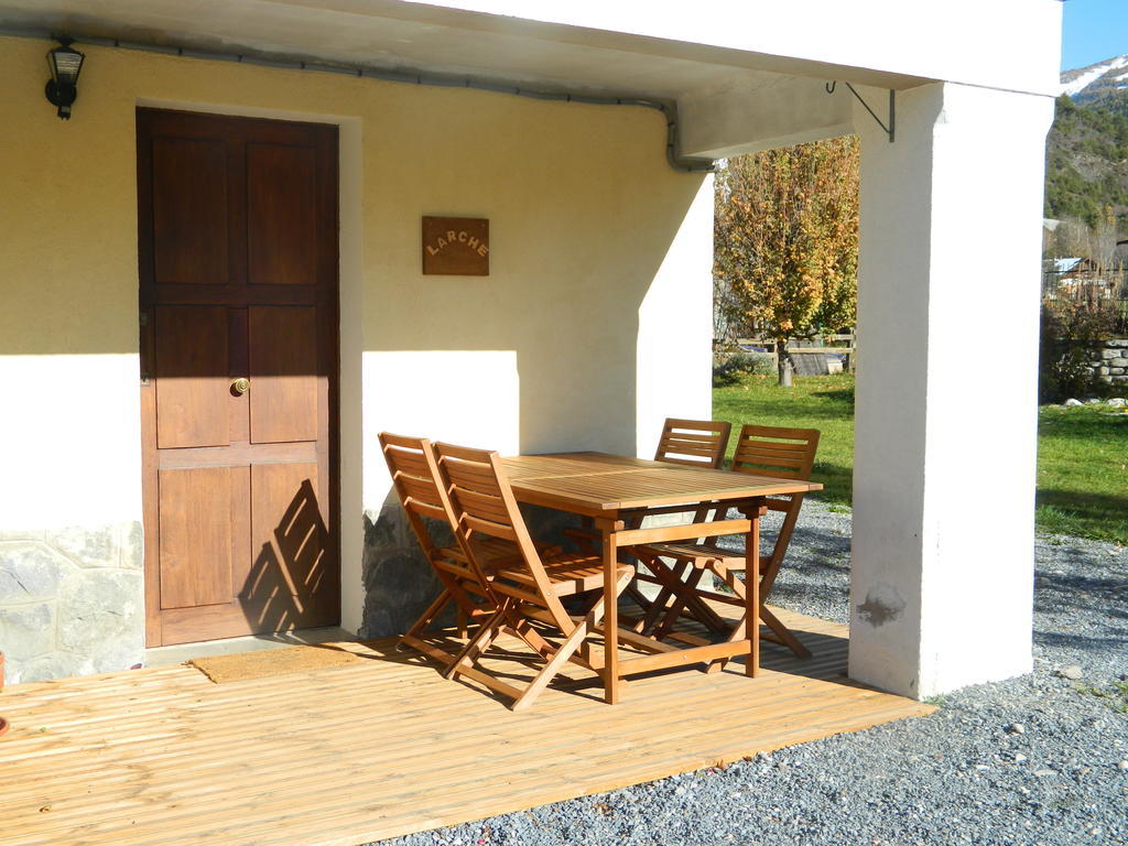 Gîtes la Mexicaine Jausiers Habitación foto