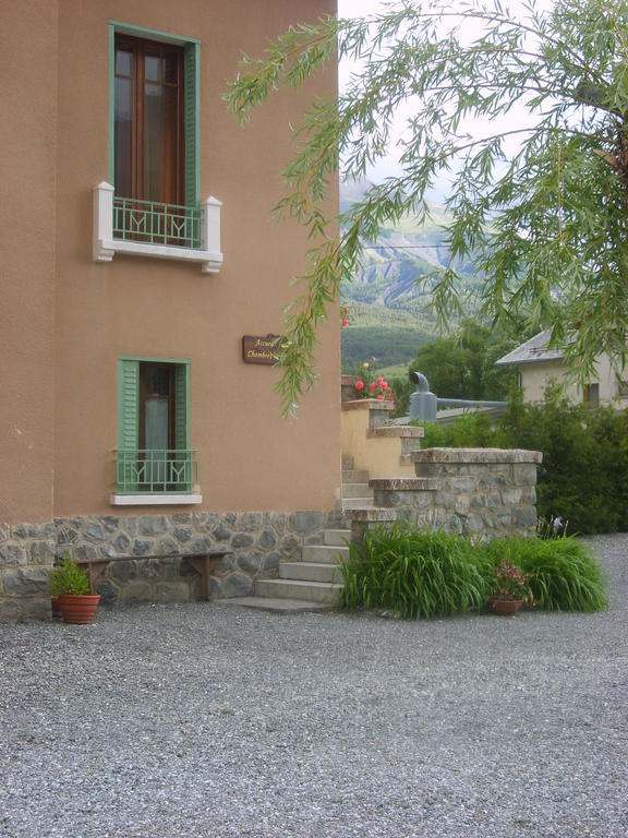 Gîtes la Mexicaine Jausiers Exterior foto